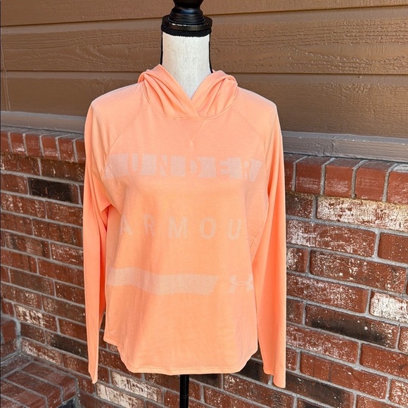 Under Armour Lightweight Long Sleeve Pullover Hoodie Shirt Peach Women's Size M - Picture 1 of 8